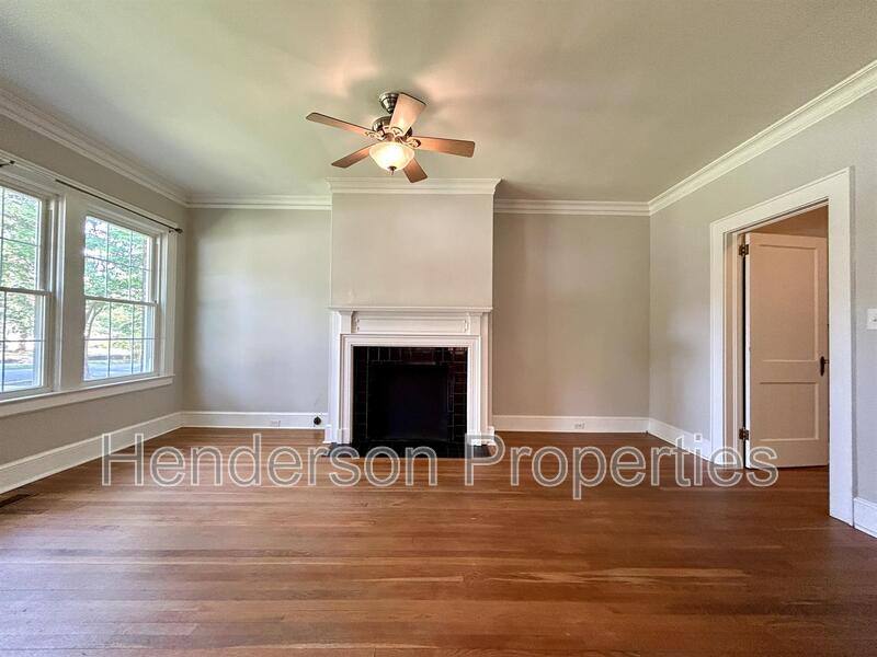 House for rent at 1326 St Julien, Charlotte, NC 28205
