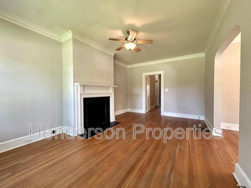 House for rent at 1326 St Julien, Charlotte, NC 28205