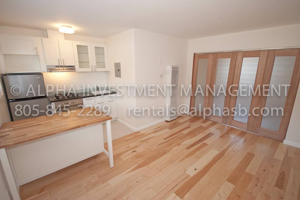 Apartment for rent at 323 W Quinto St, Santa Barbara, CA 93105