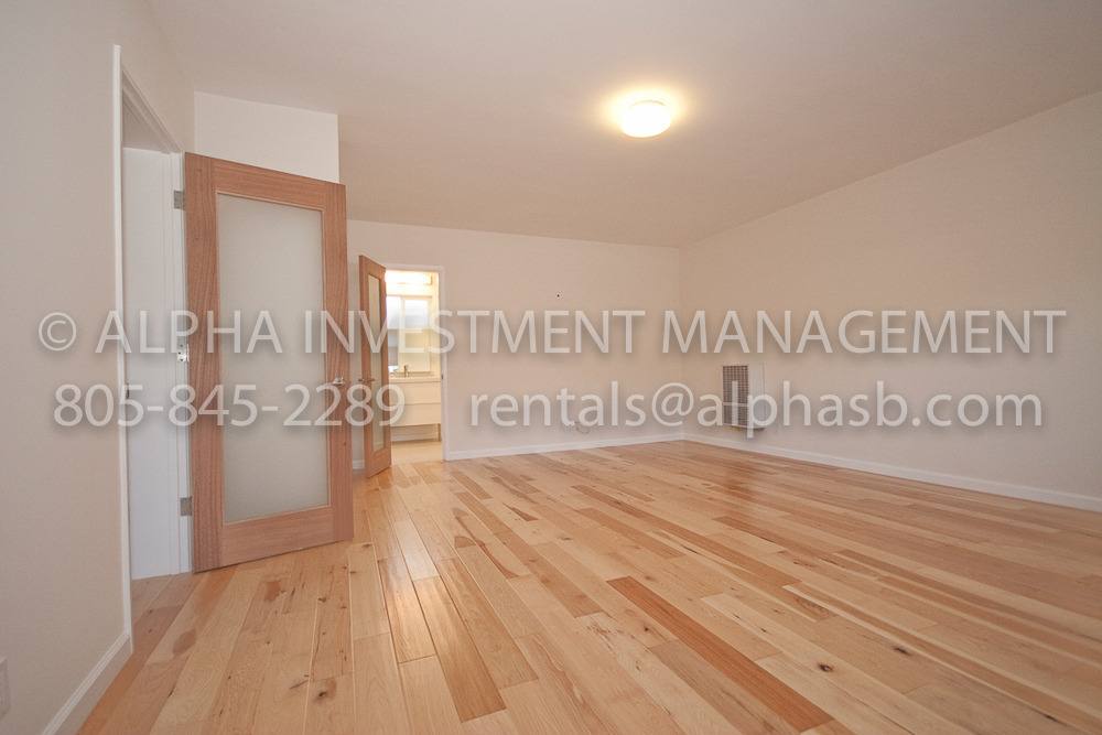 Apartment for rent at 323 W Quinto St, Santa Barbara, CA 93105