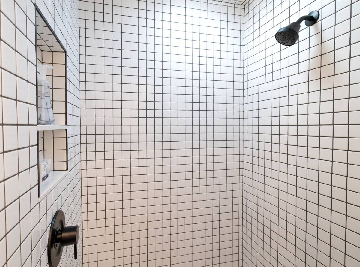 Apartment for rent at 901 E Edenton St, Raleigh, NC 27601
