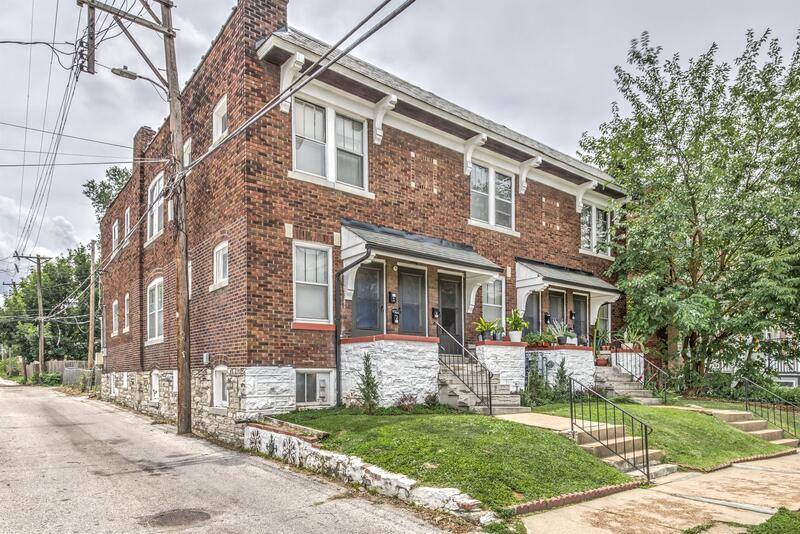 Apartment for rent at 4316 Connecticut St #2F, Saint Louis, MO 63116