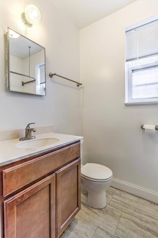 Apartment for rent at 4316 Connecticut St #2F, Saint Louis, MO 63116