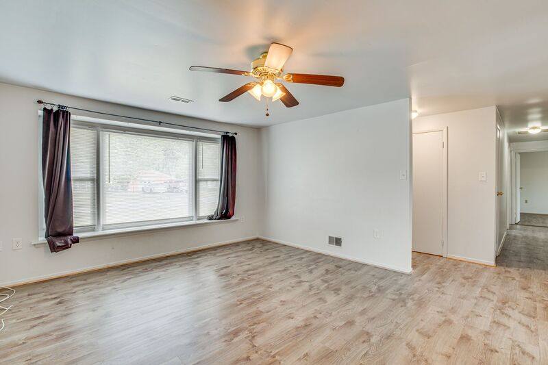House for rent at 825 Barkley Dr, Fredericksburg, VA 22407