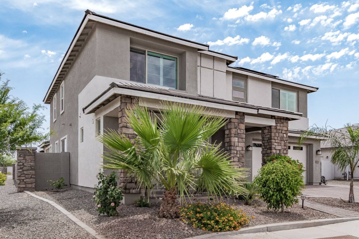 House for rent at 25713 S 226th Place, Queen Creek, AZ 85142