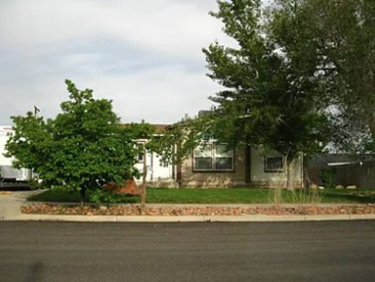 House for rent at 311 N Highland Dr, Cedar City, UT 84720