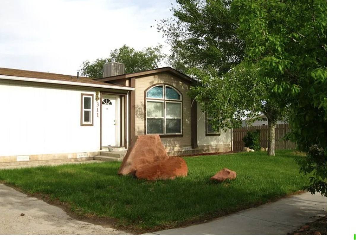 House for rent at 311 N Highland Dr, Cedar City, UT 84720