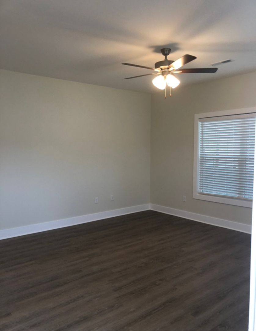 Apartment for rent at 903 Fair St, Bowling Green, KY 42101
