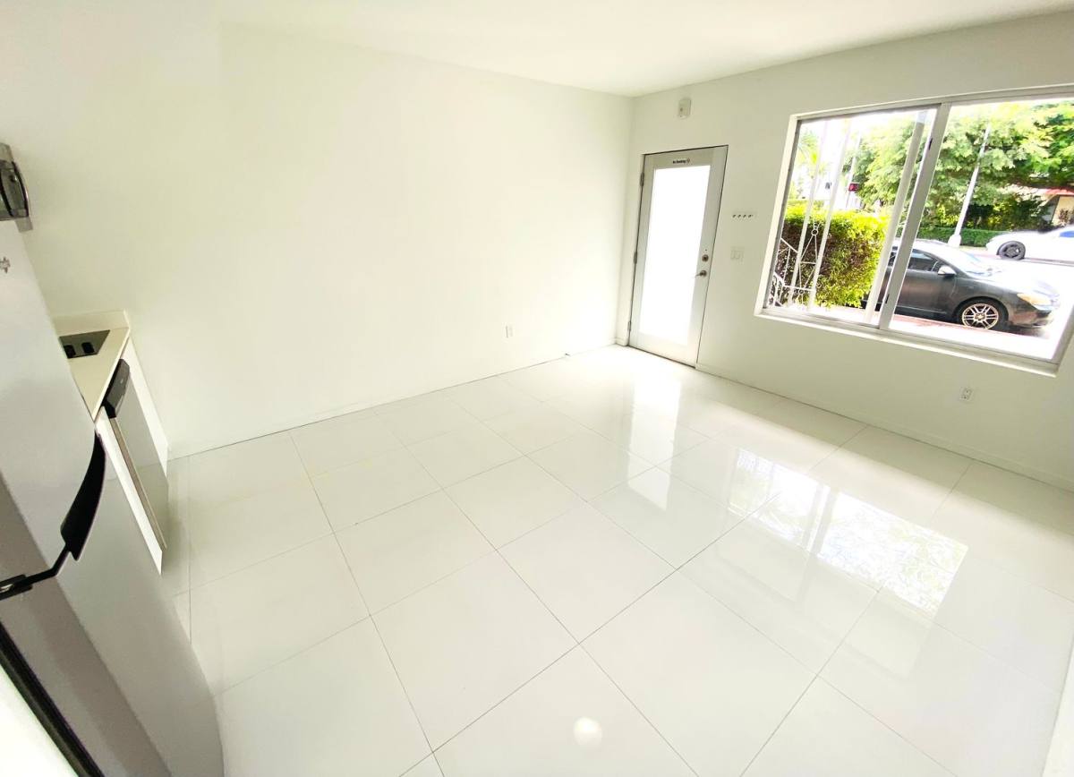 Condo for rent at 801 15th St #102, Miami Beach, FL 33139