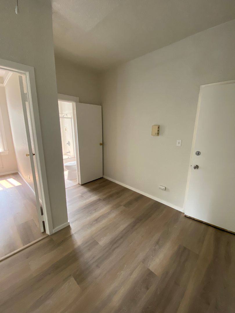 Apartment for rent at 316 Oakland Ave, Oakland, CA 94610