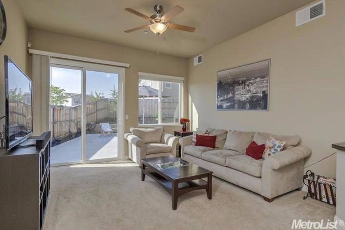 House for rent at 2275 Lariat Lane, Folsom, CA 95630