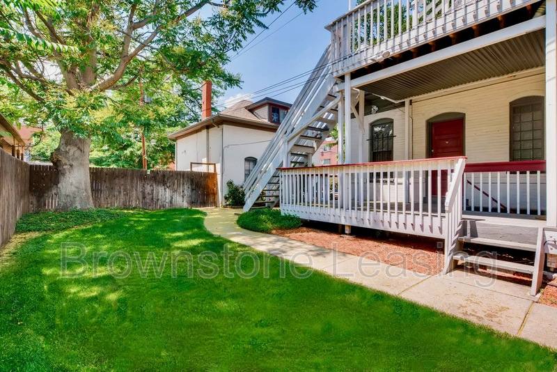 Apartment for rent at 1133 N Corona St #5, Denver, CO 80218