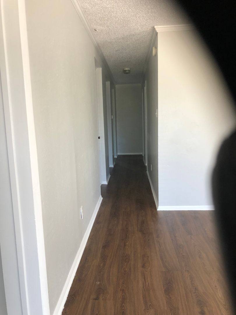 Apartment for rent at 1147 Cornwell, Shreveport, LA 71101