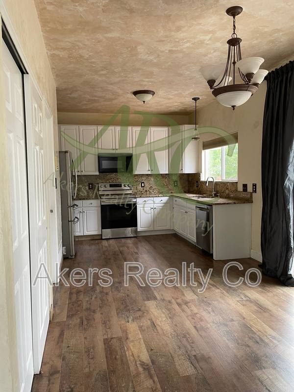 House for rent at 2003 Settlers Dr, Pueblo, CO 81008