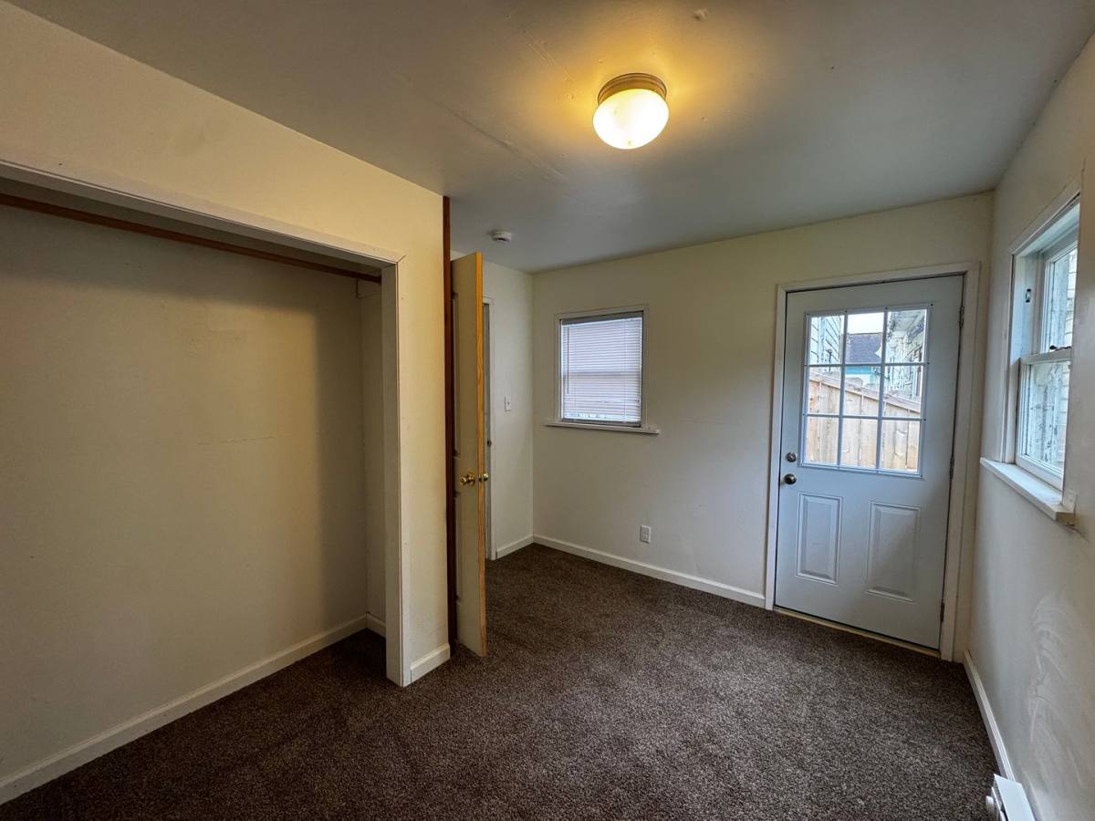 Apartment for rent at 910 8th St, Fortuna, CA 95540