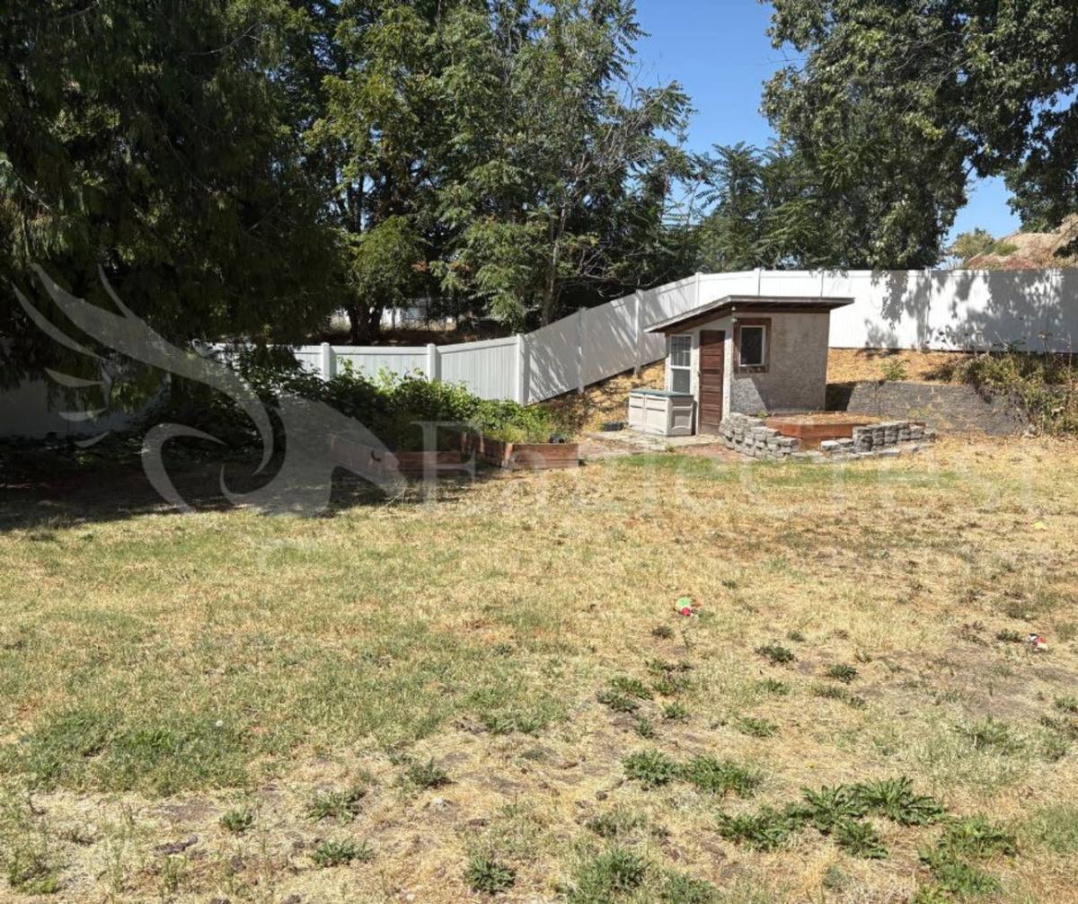 Apartment for rent at 603 E Cherry St, Walla Walla, WA 99362