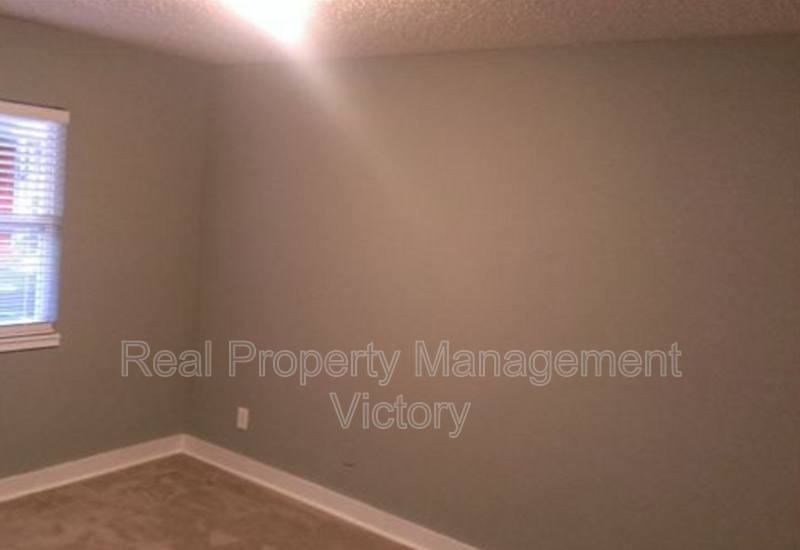 Apartment for rent at 1171 16th Ave S E, Birmingham, AL 35205