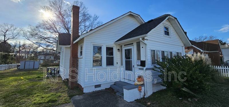 House for rent at 515 Powhatan Parkway, Hampton, VA 23661