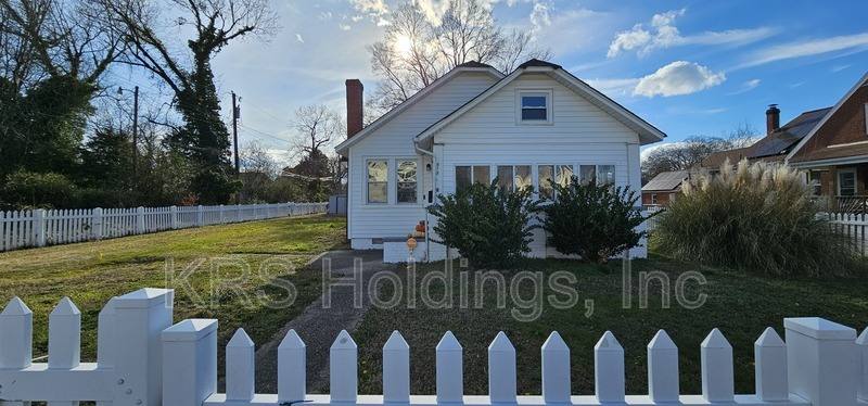 House for rent at 515 Powhatan Parkway, Hampton, VA 23661
