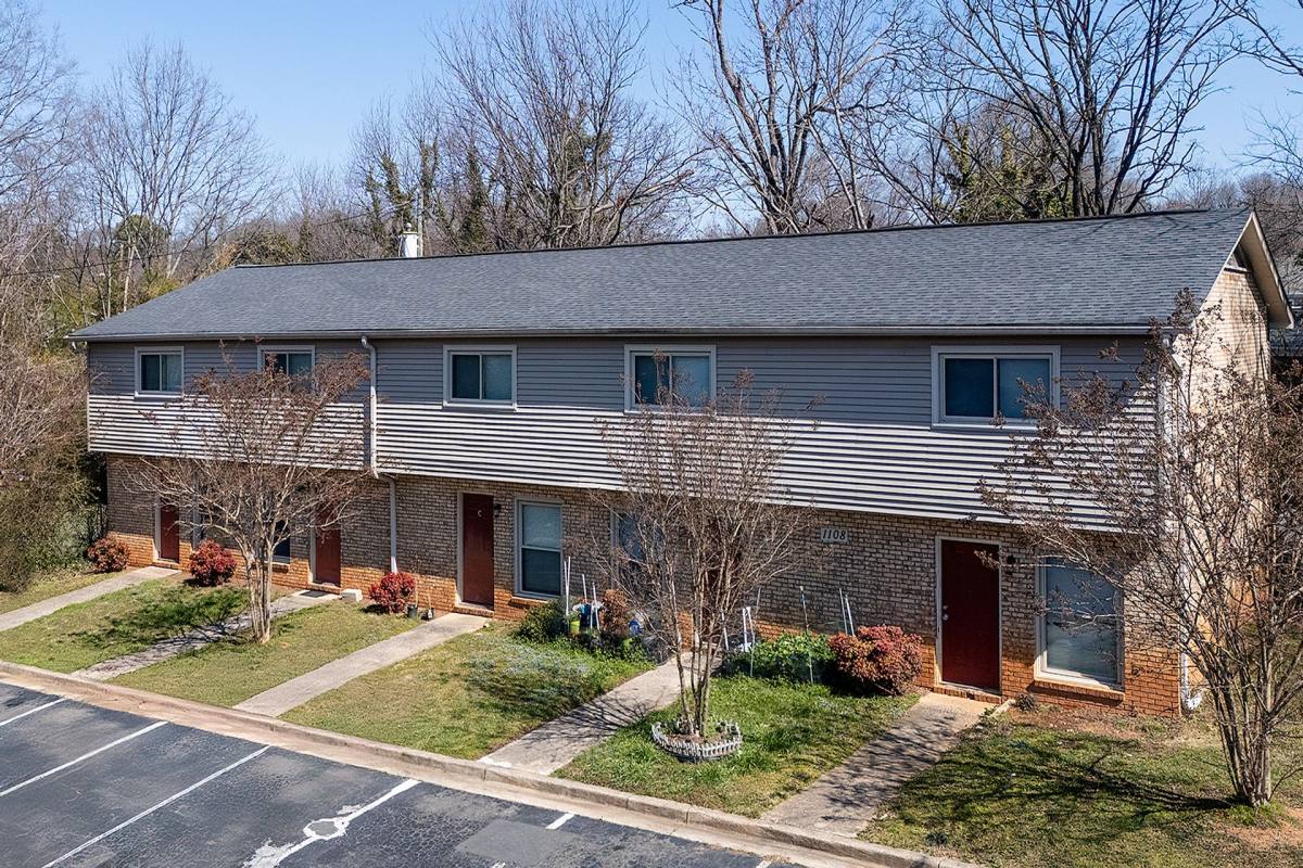 Townhouse for rent at 1102 Marble St, Charlotte, NC 28208