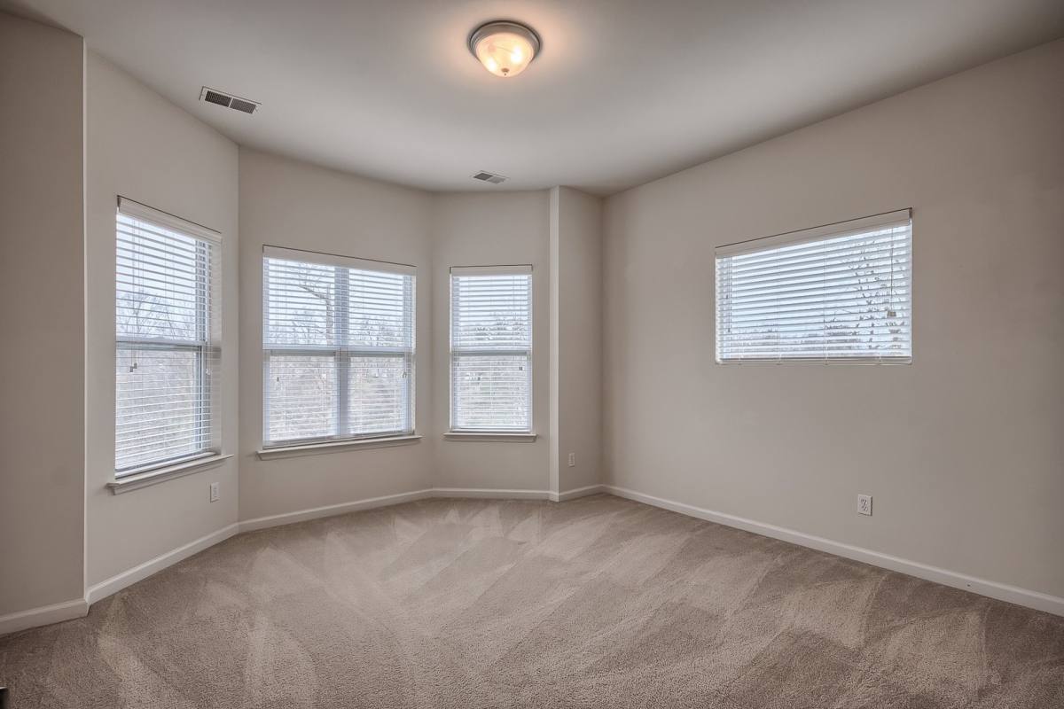 Apartment for rent at 2505 Arena Parkway, Saint Charles, MO 63303
