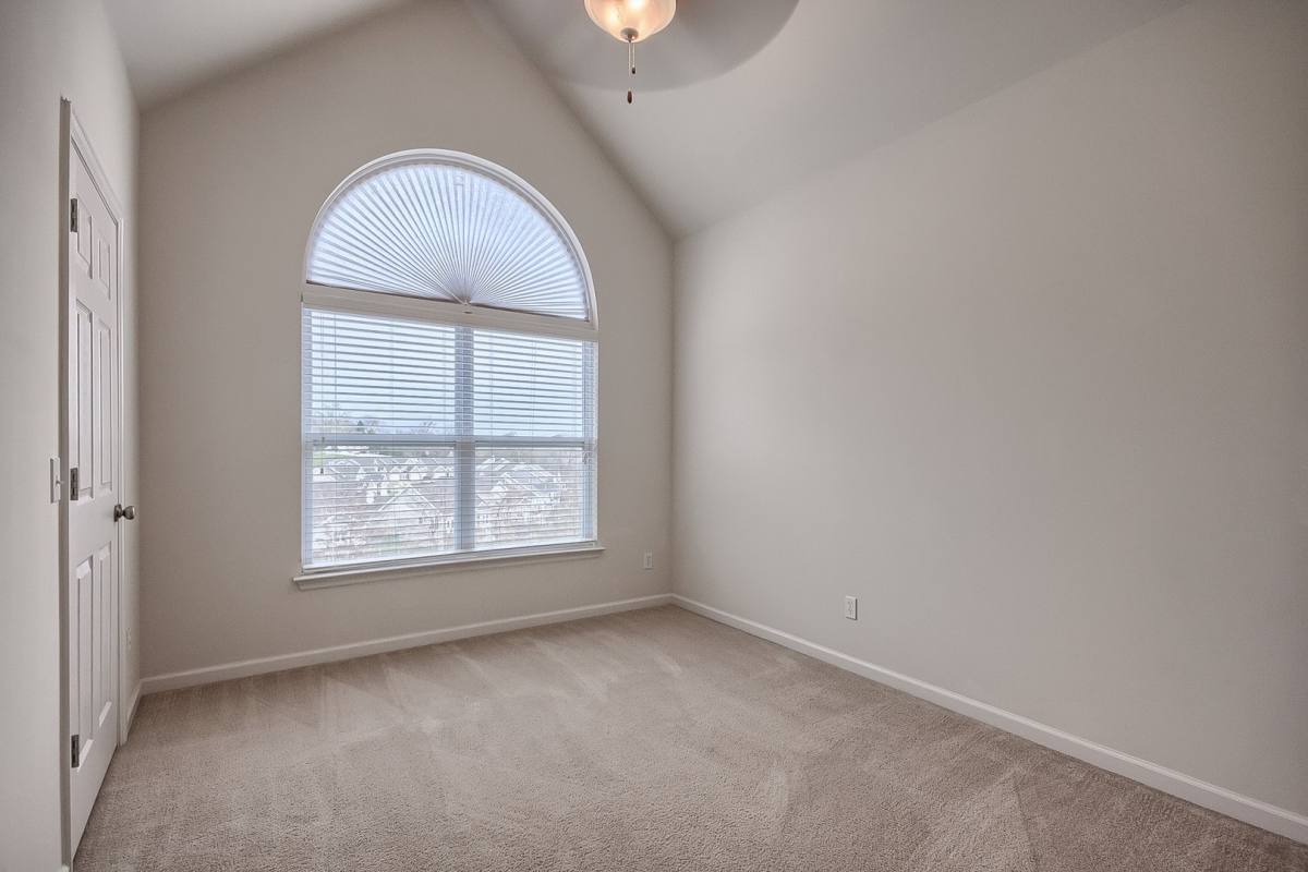 Apartment for rent at 2505 Arena Parkway, Saint Charles, MO 63303