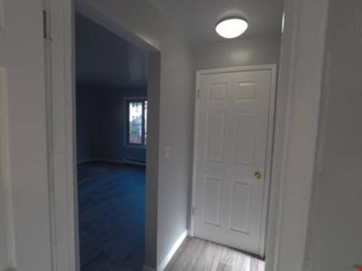 Apartment for rent at 1417 Belmont Ave, Seattle, WA 98122