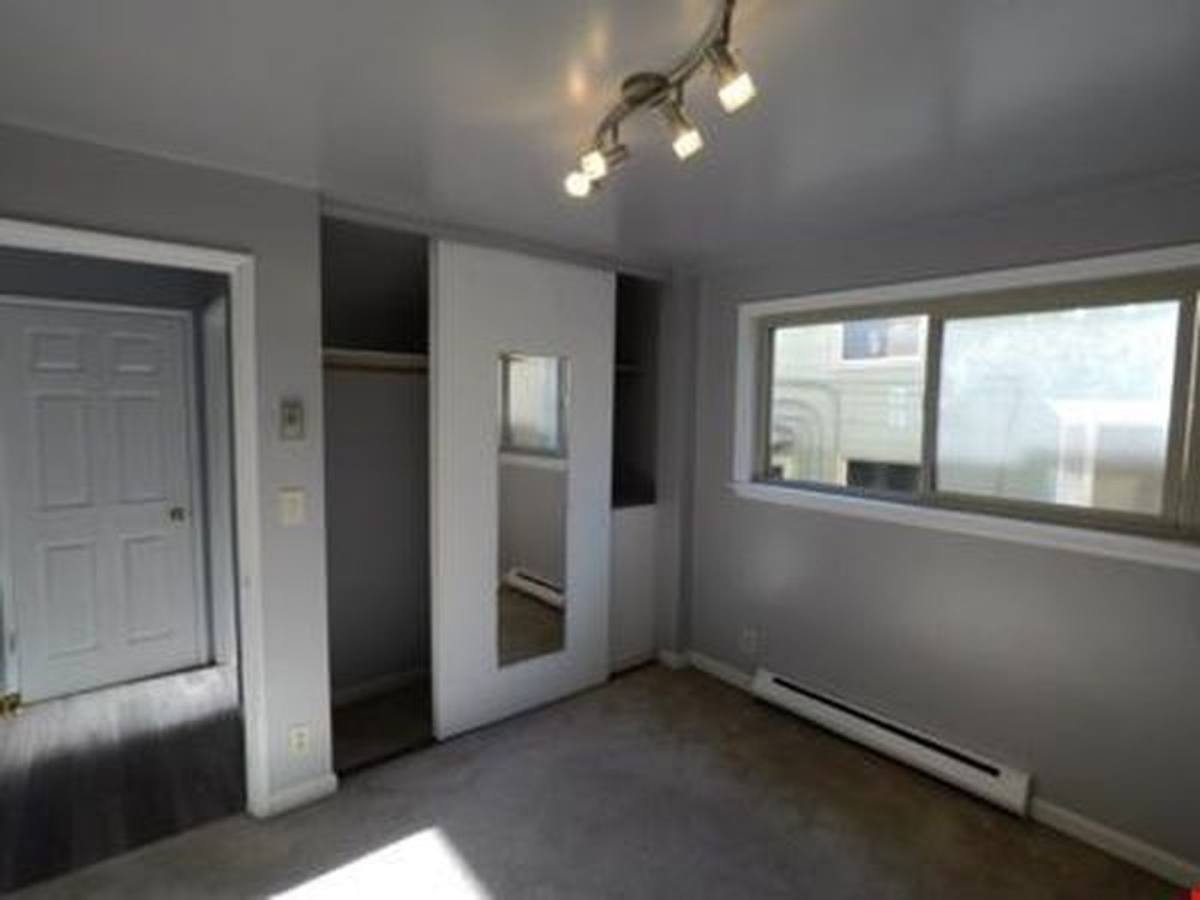 Apartment for rent at 1417 Belmont Ave, Seattle, WA 98122