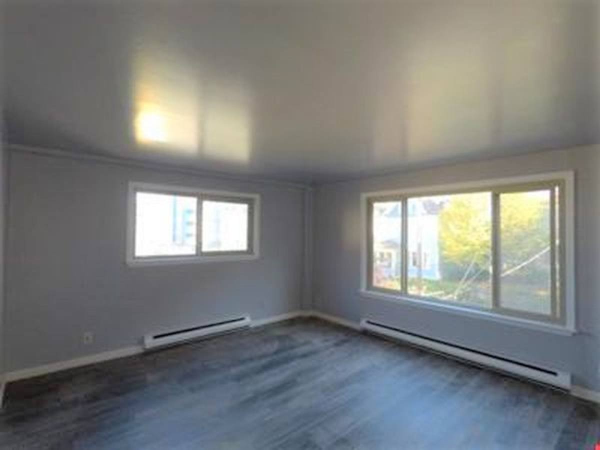 Apartment for rent at 1417 Belmont Ave, Seattle, WA 98122