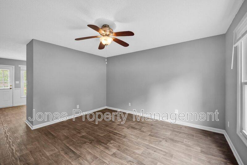 Apartment for rent at 2744 White Oak Lane, Kannapolis, NC 28083