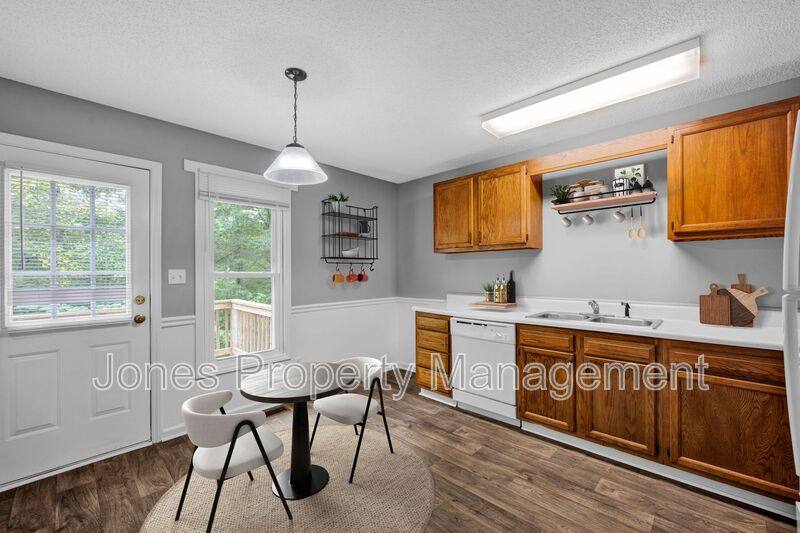 Apartment for rent at 2744 White Oak Lane, Kannapolis, NC 28083