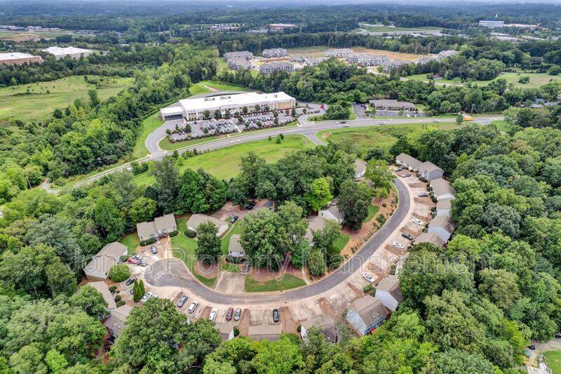 Apartment for rent at 2744 White Oak Lane, Kannapolis, NC 28083