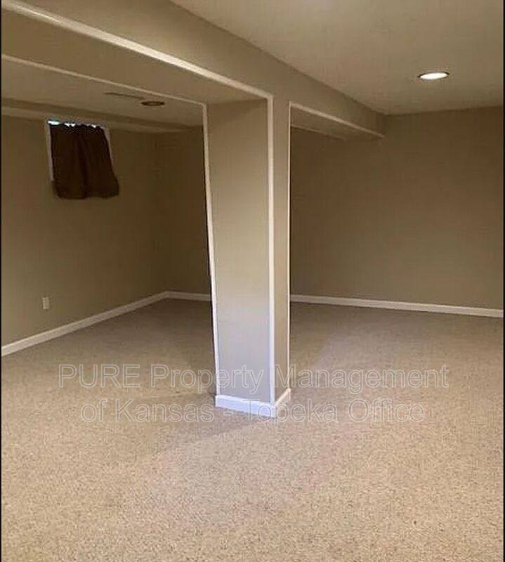 House for rent at 2219 SW Huntoon, Topeka, KS 66604