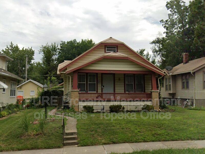 House for rent at 2219 SW Huntoon, Topeka, KS 66604