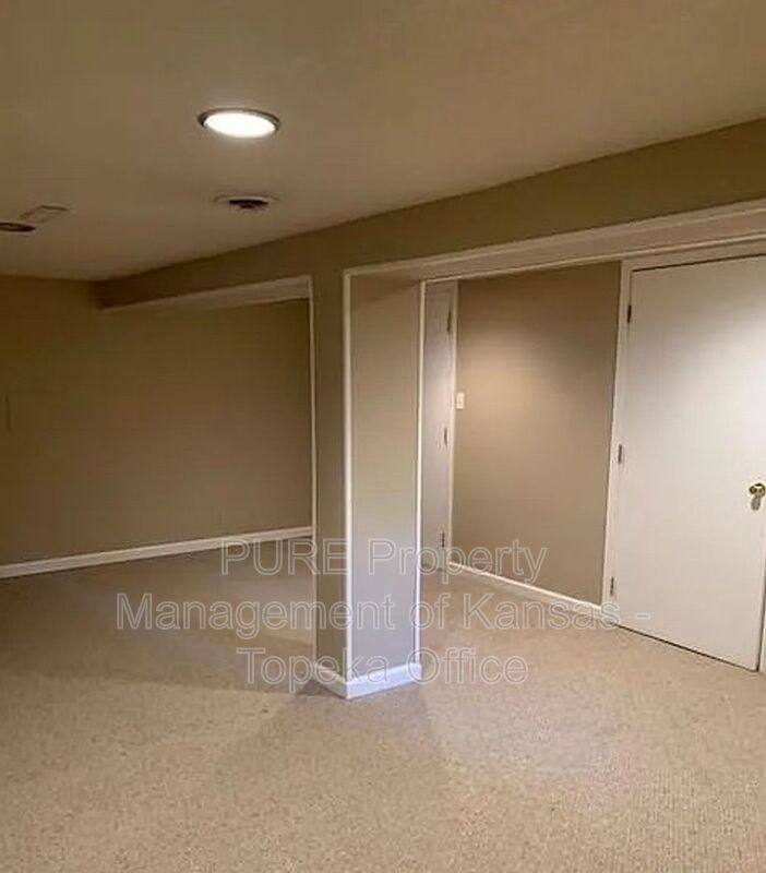 House for rent at 2219 SW Huntoon, Topeka, KS 66604