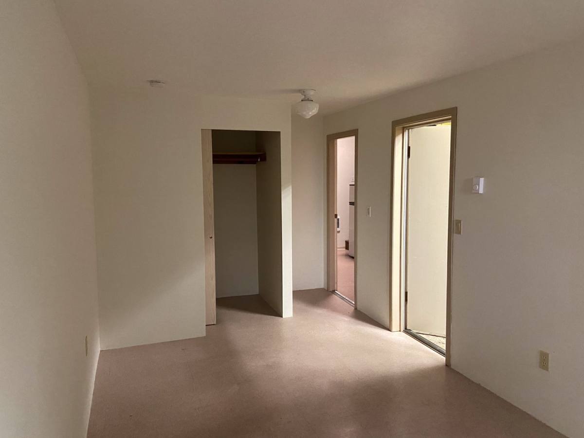 Apartment for rent at 5543 SE Gill St, Portland, OR 97267