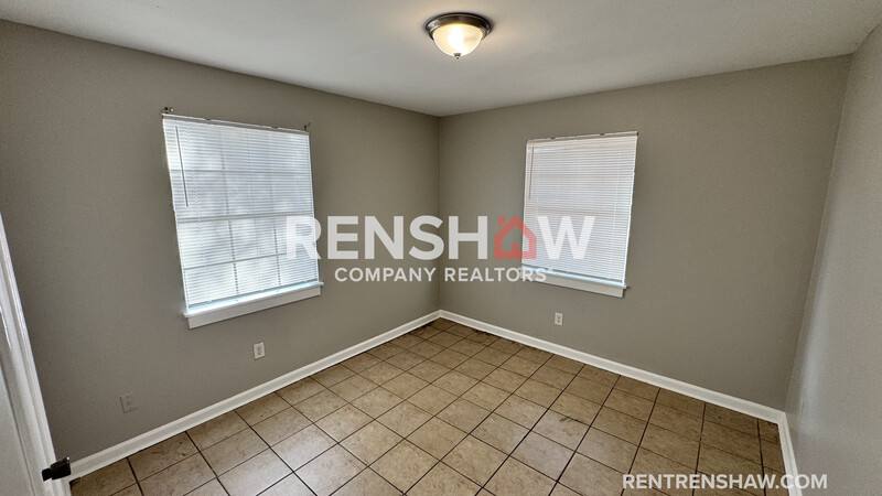 Apartment for rent at 1976 Goldbrier Lane, Memphis, TN 38134