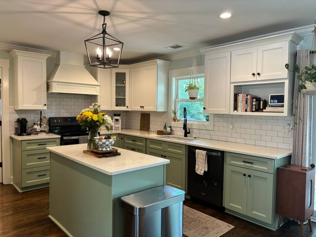 House for rent at 105 E 66th St, Savannah, GA 31405