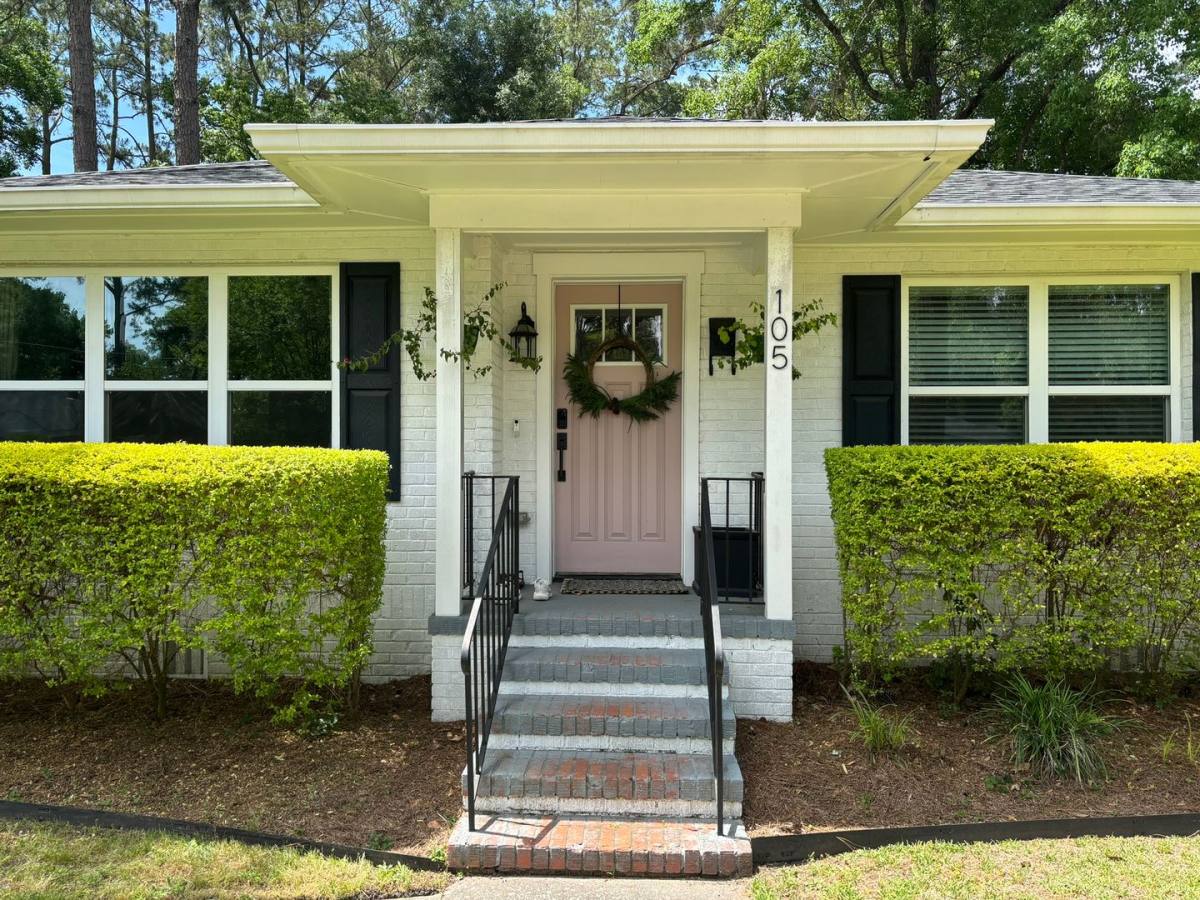 House for rent at 105 E 66th St, Savannah, GA 31405