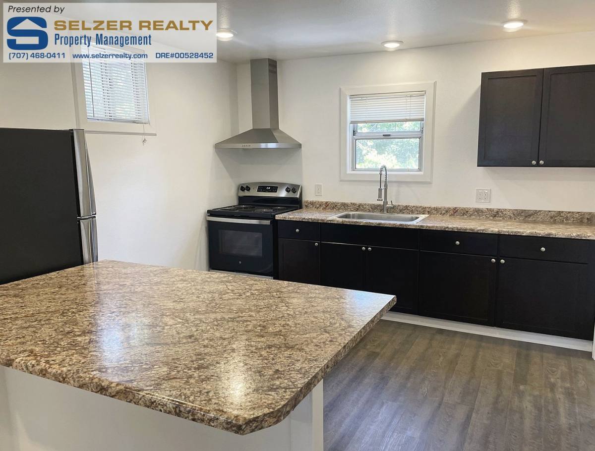 Apartment for rent at 1420 Knob Hill Rd, Ukiah, CA 95482
