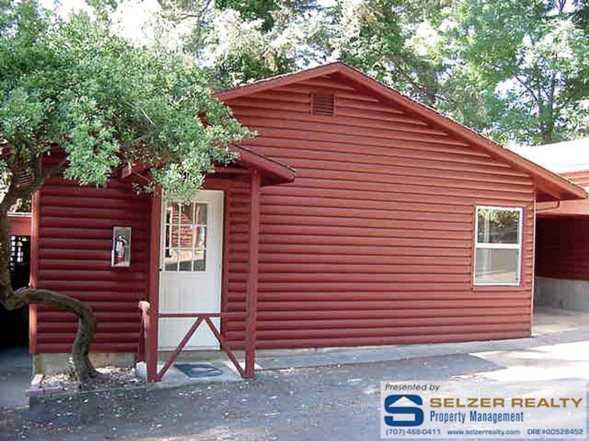 Apartment for rent at 1420 Knob Hill Rd, Ukiah, CA 95482