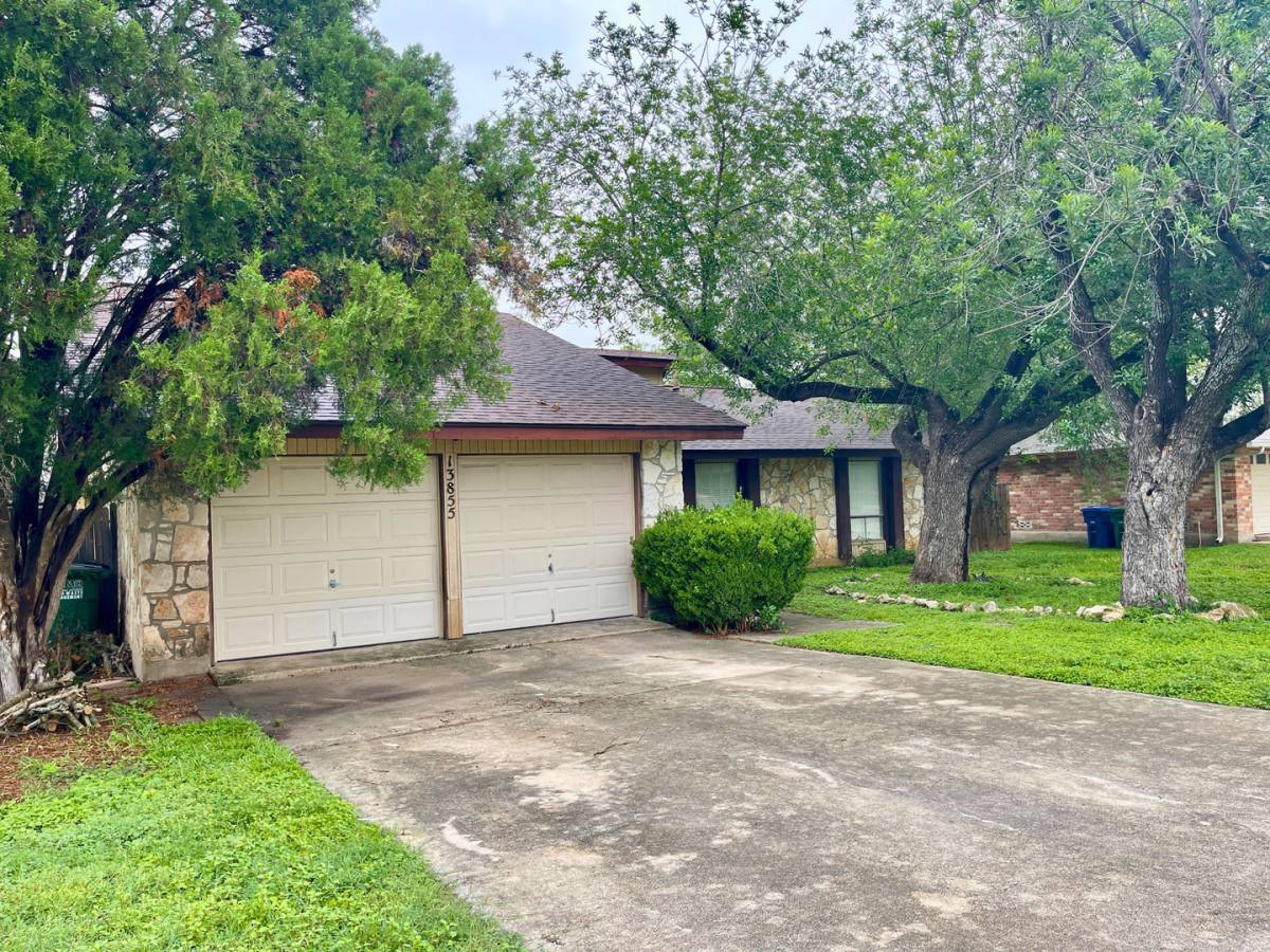 House for rent at 13855 Brook Hollow, San Antonio, TX 78232