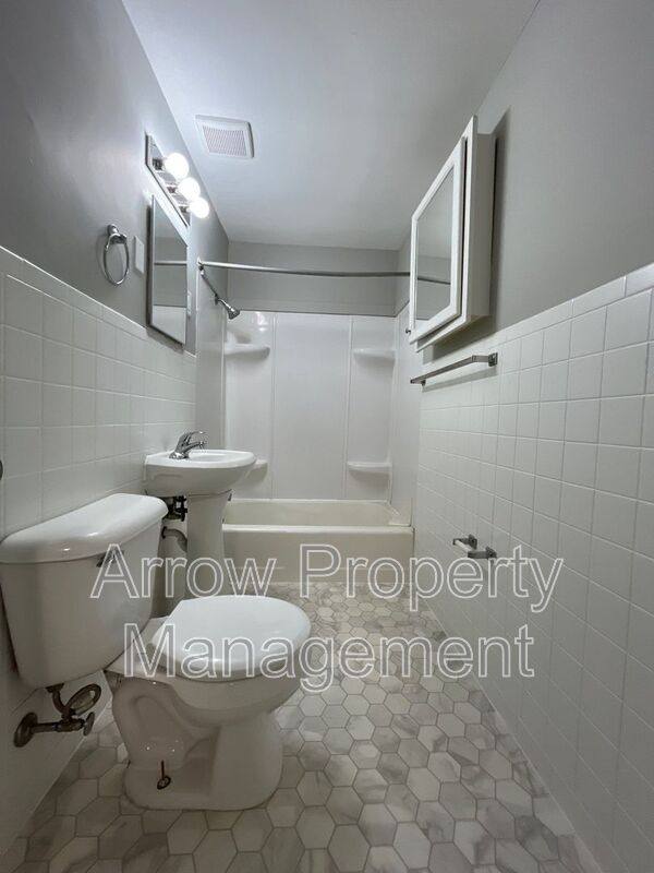 Apartment for rent at 1515 S 11th St #5, Lincoln, NE 68502