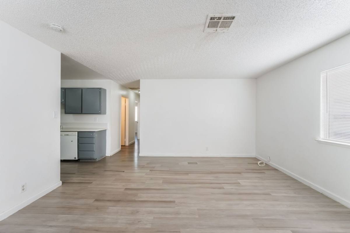 Apartment for rent at 6982 Hopkins Dr #D, Las Vegas, NV 89156