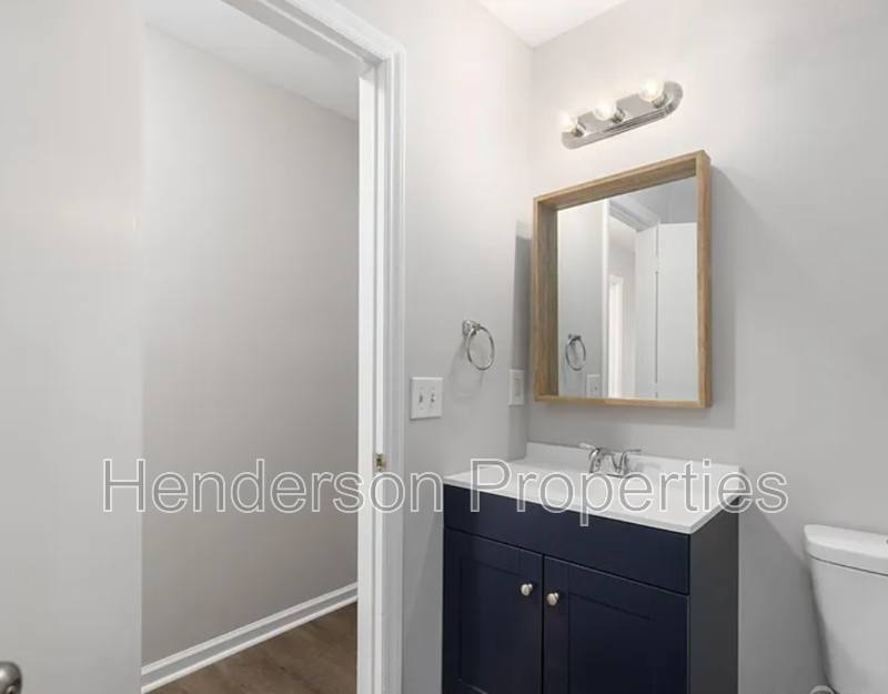 Apartment for rent at 6142 Meadow Rose Lane, Charlotte, NC 28215