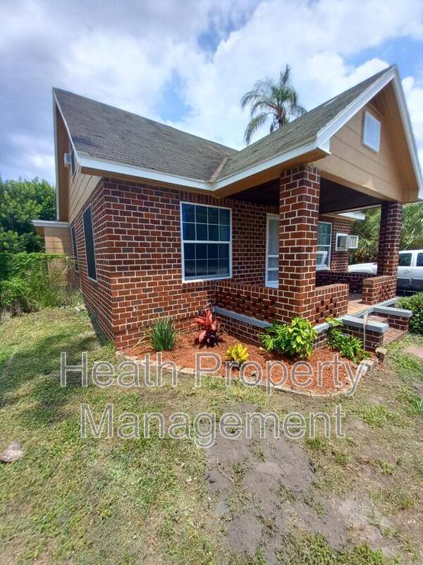 Apartment for rent at 1735 25th St S #1, Saint Petersburg, FL 33712