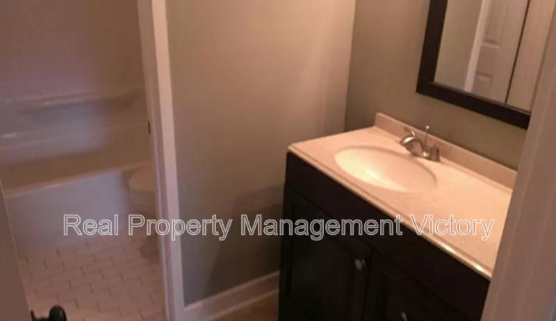 Apartment for rent at 1171 16th Ave S #L, Birmingham, AL 35205