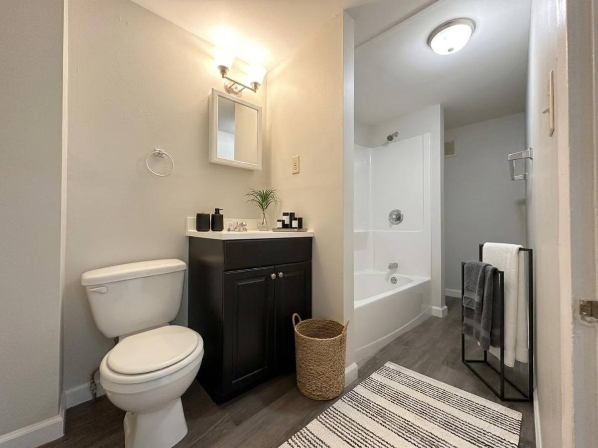 Apartment for rent at 25 Kinsley St, Nashua, NH 03060