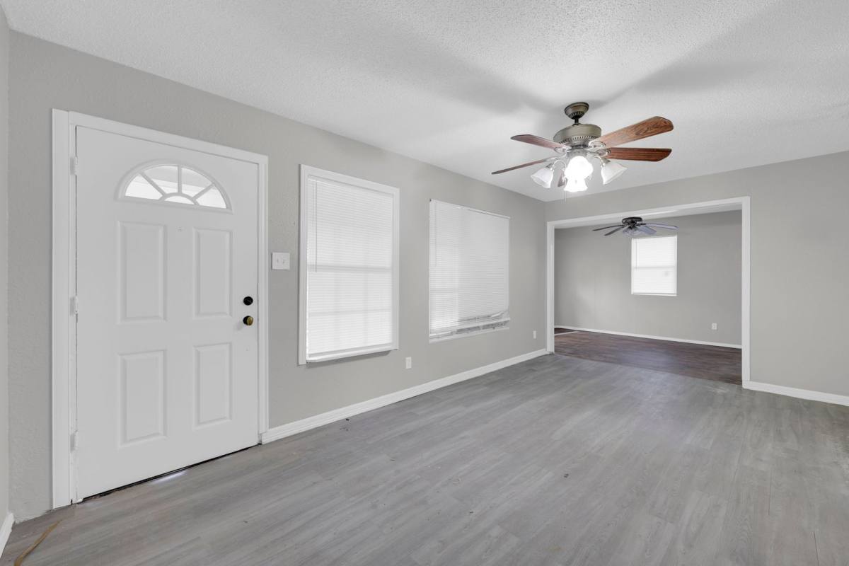 House for rent at 4913 S 26th St, McAllen, TX 78503