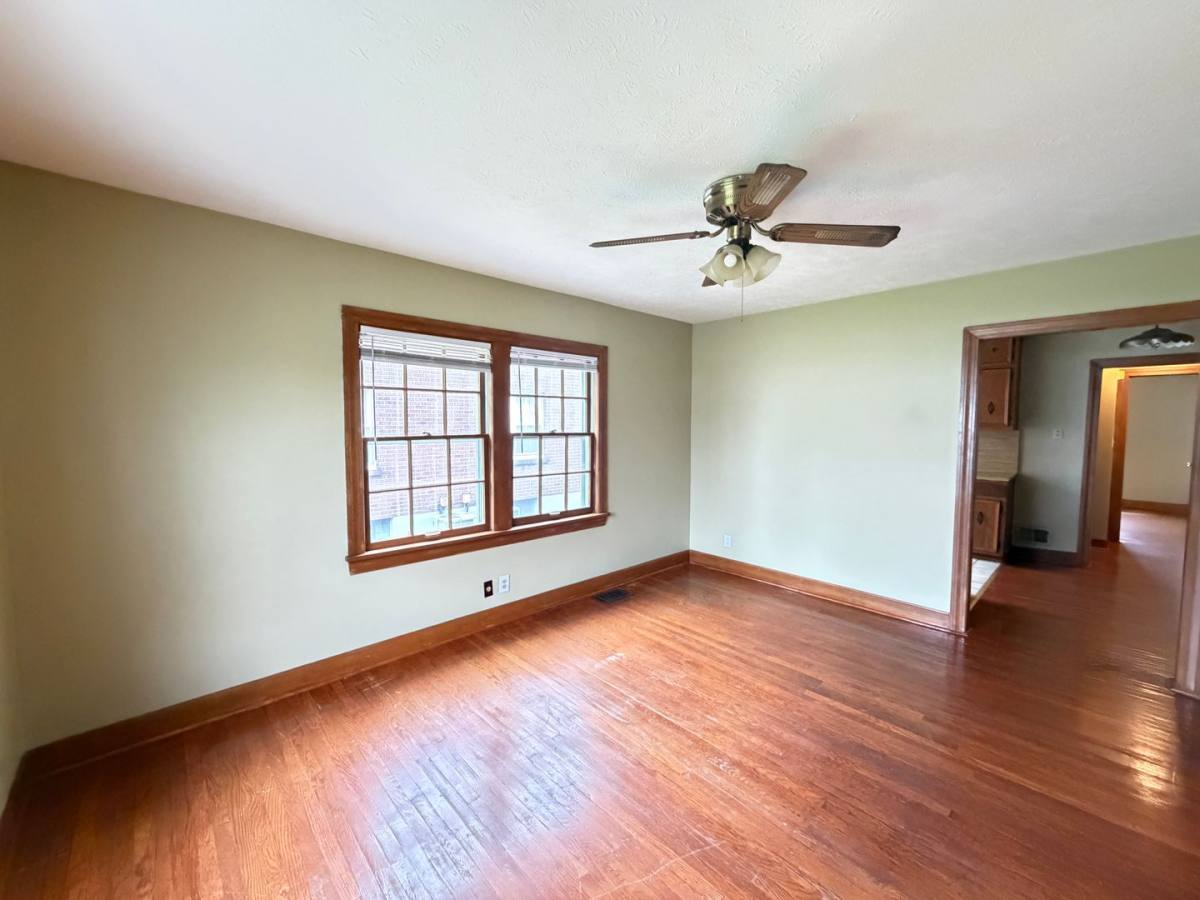 Apartment for rent at 5100 S 3rd St, Louisville, KY 40214